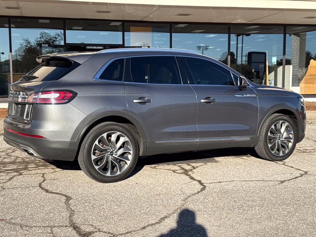Used 2023 Lincoln Nautilus Reserve AWD/4WD image 16