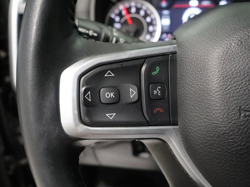 Used 2023 RAM 1500 Big Horn AWD/4WD image 37