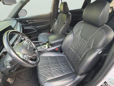 Used 2023 Kia Telluride EX X-Line image 18