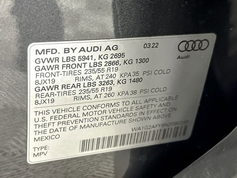 Used 2022 Audi Q5 e Premium w/ Convenience Package image 26