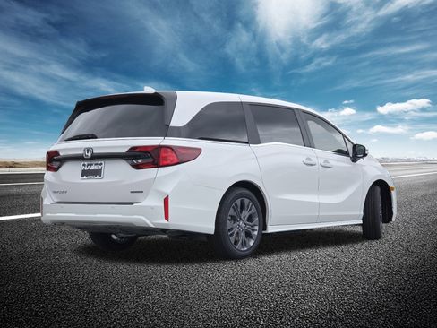 New 2026 Honda Odyssey Touring image 21