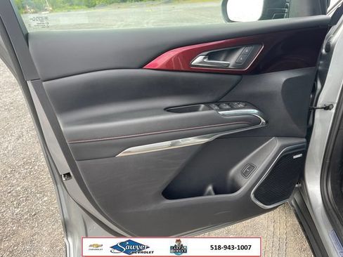 Used 2024 Chevrolet Traverse Z71 w/ Enhanced Driving Package AWD/4WD image 11