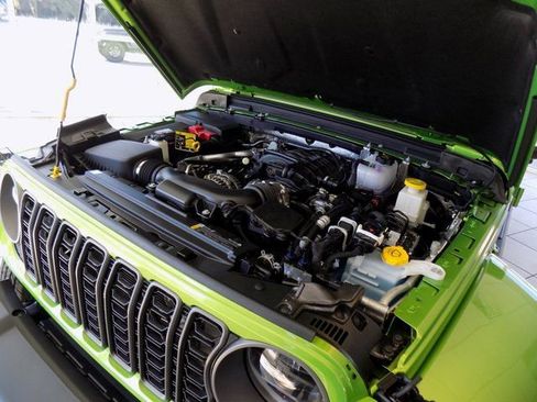 New 2026 Jeep Gladiator Sport AWD/4WD image 11