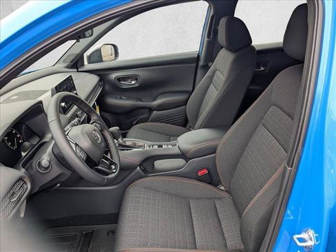 Used 2026 Honda HR-V Sport image 4