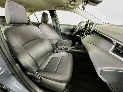 Used 2024 Toyota Corolla LE FWD image 28