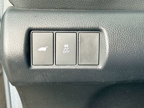 Used 2025 Honda Pilot EX-L image 13