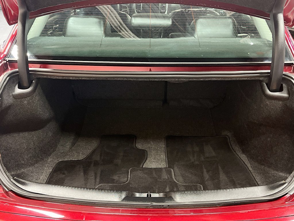Used 2022 Chrysler 300 Touring L RWD image 25