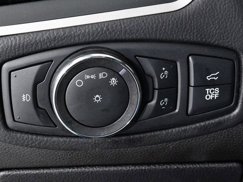 Used 2022 Ford Edge SEL w/ Convenience Package image 31