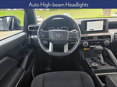 Used 2025 Toyota 4Runner TRD Off-Road AWD/4WD image 11