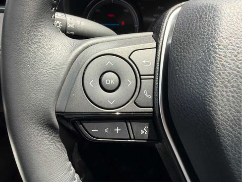 Used 2022 Toyota Venza XLE AWD/4WD image 10
