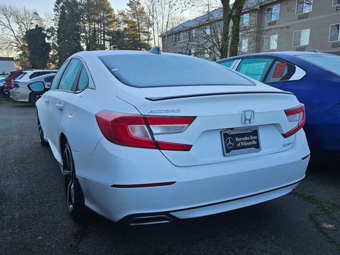 Used 2022 Honda Accord Sport image 8