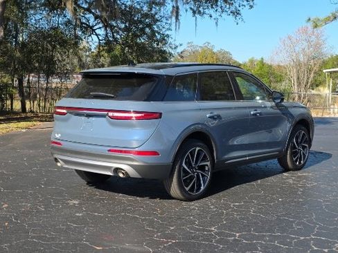 Used 2025 Lincoln Corsair Reserve w/ Equipment Group 202A image 7