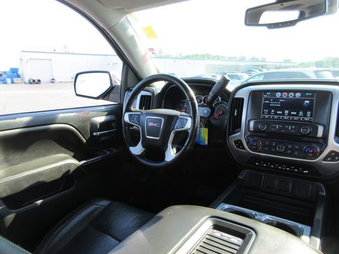Used 2018 GMC Sierra 1500 SLT AWD/4WD image 28