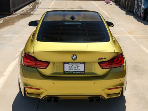 Used 2020 BMW M4 Coupe w/ Competition Package RWD image 13