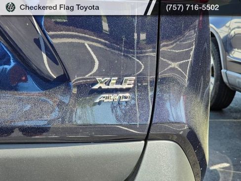 Used 2025 Toyota RAV4 XLE w/ Convenience Package image 8