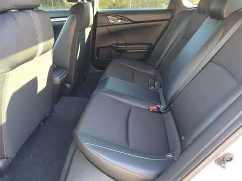 Used 2021 Honda Civic Sport image 21