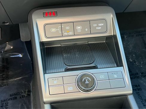 Certified 2026 Hyundai Kona SEL Premium image 32