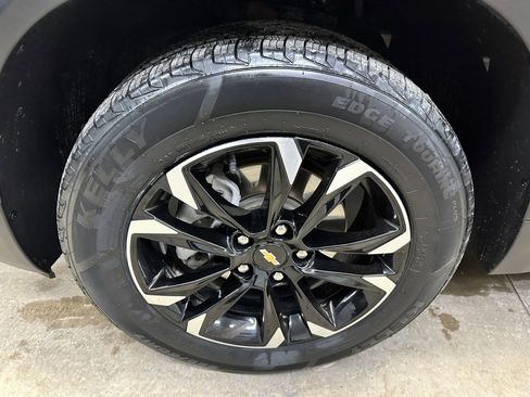 Certified 2023 Chevrolet TrailBlazer LT w/ Convenience Package image 34
