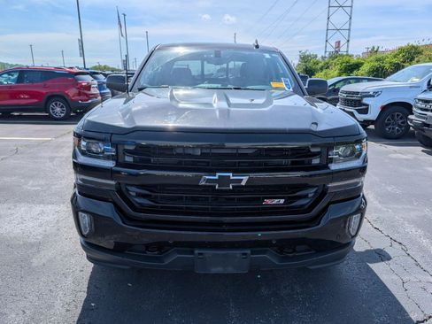 Used 2017 Chevrolet Silverado 1500 LTZ Z71 w/ LTZ Plus Package AWD/4WD image 2