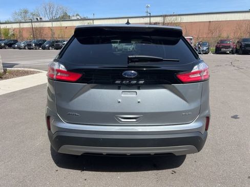 Used 2024 Ford Edge SEL w/ Convenience Package AWD/4WD image 6