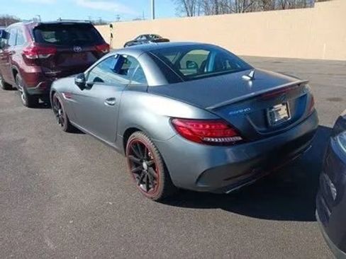 Used 2019 Mercedes-Benz SLC 43 AMG image 5
