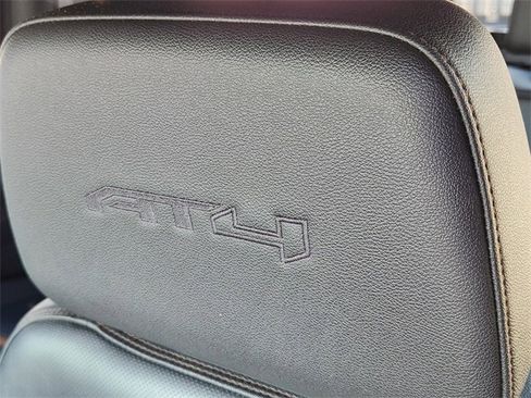 Used 2022 GMC Sierra 1500 AT4 w/ AT4 Premium Package image 16