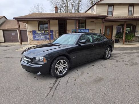 Used 2006 Dodge Charger R/T w/ Road/Track Performance Group RWD image 2