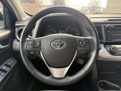 Used 2017 Toyota RAV4 XLE image 7
