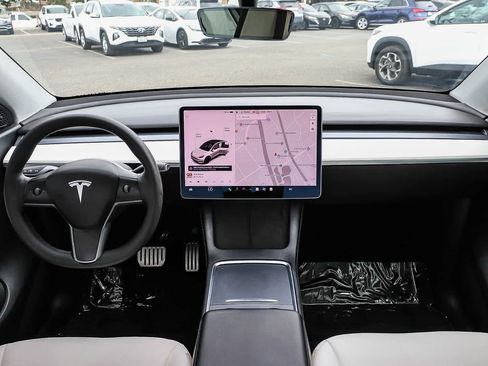Used 2022 Tesla Model Y Performance AWD/4WD image 14