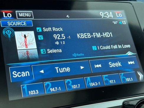 Used 2020 Honda Civic EX-L image 18