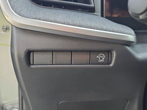 New 2026 Nissan Kicks SV image 29