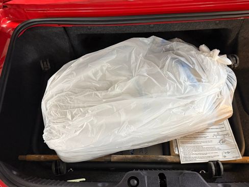 Used 2005 Ford Thunderbird image 14