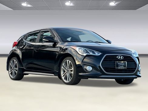 Used 2016 Hyundai Veloster Turbo image 6