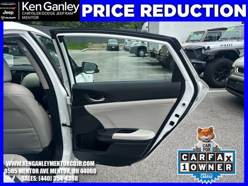 Used 2019 Honda Insight Touring image 23