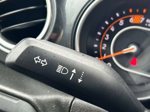 Certified 2022 Jeep Wrangler Unlimited Sahara image 27