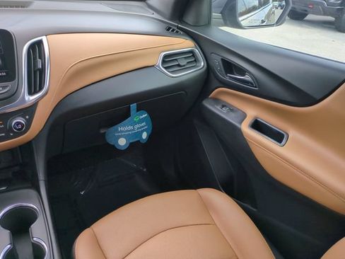 Certified 2019 Chevrolet Equinox Premier FWD image 19