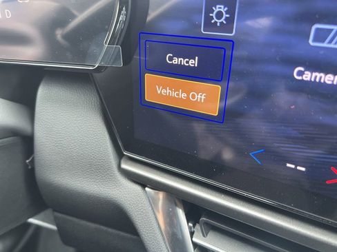 New 2026 Chevrolet Equinox EV LT image 17