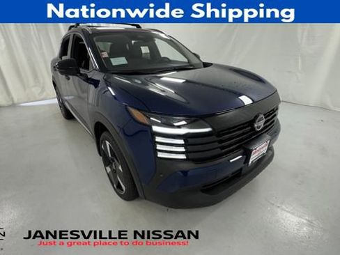 New 2026 Nissan Kicks SR w/ Cold Weather Package AWD/4WD image 1