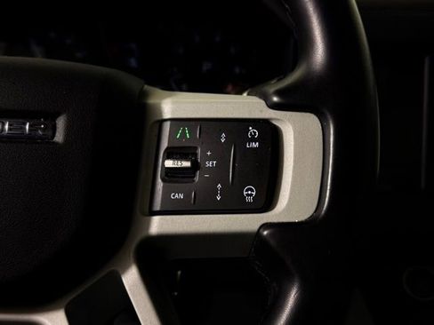 Used 2024 Land Rover Defender 110 S image 32