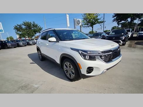 Used 2024 Kia Seltos S FWD image 33