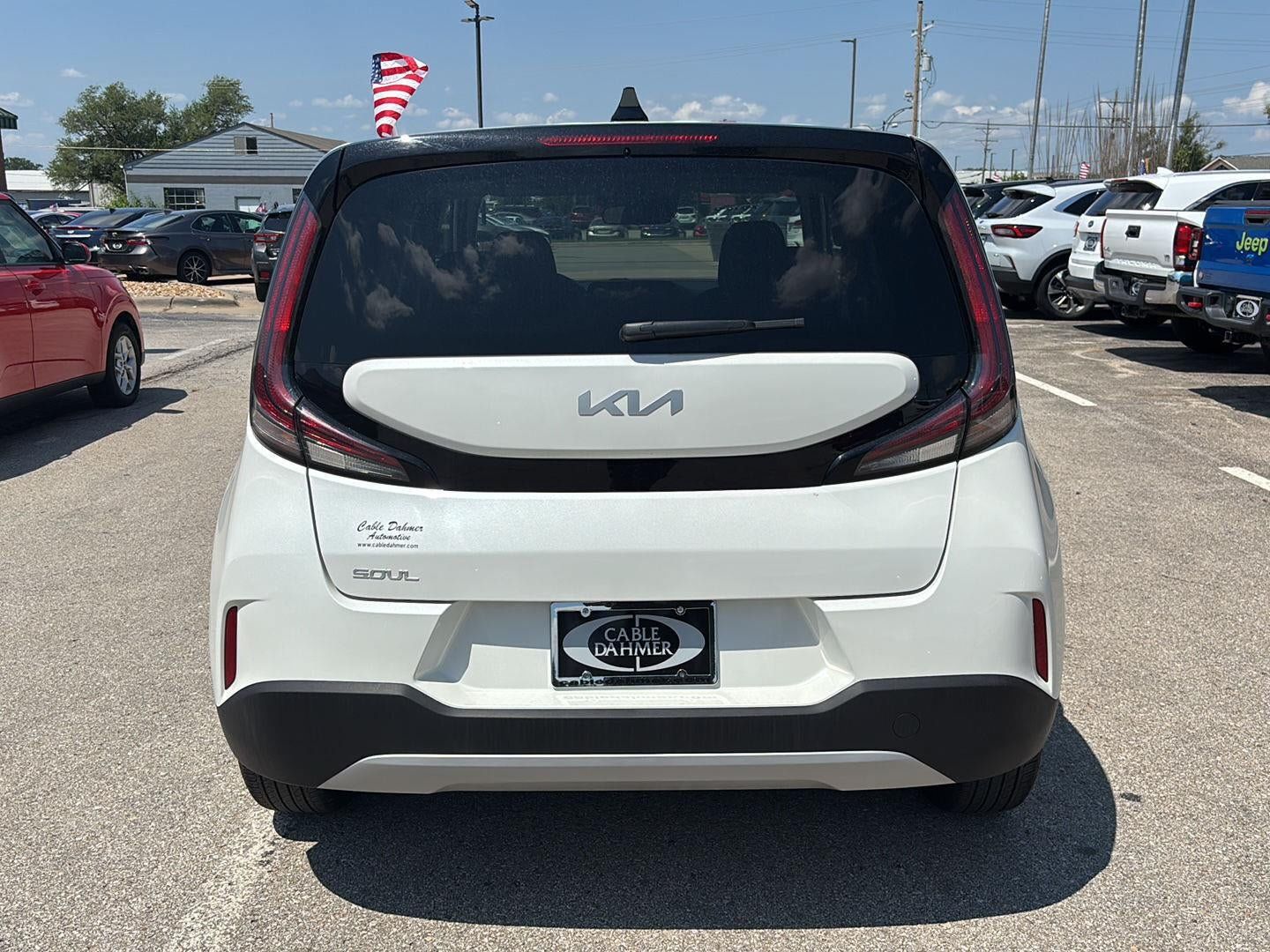 Certified 2025 Kia Soul LX FWD image 5