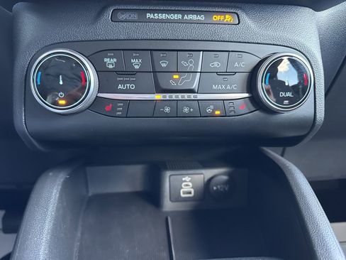 Certified 2024 Ford Escape Active image 33