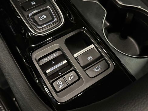 Used 2024 Honda Pilot EX-L image 12