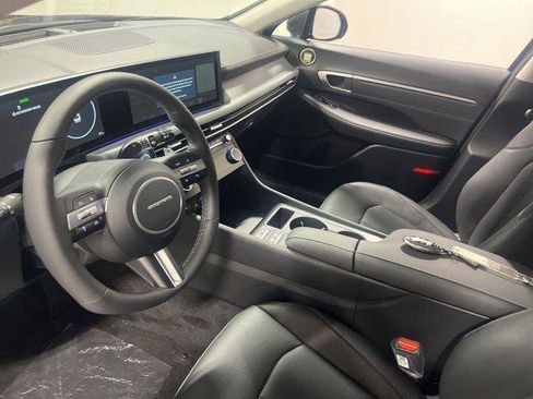 New 2025 Hyundai Sonata Limited image 10