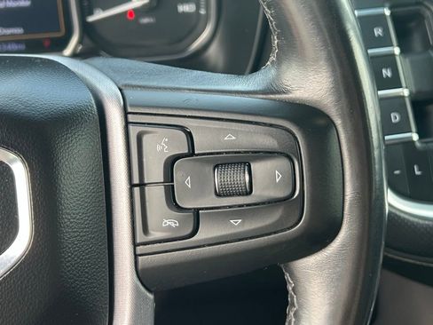 Used 2021 GMC Yukon XL SLT AWD/4WD image 30