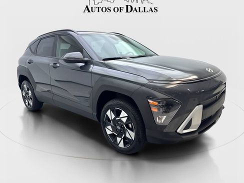 Used 2024 Hyundai Kona SEL AWD/4WD image 4