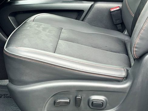 Used 2023 Nissan Titan PRO-4X image 20