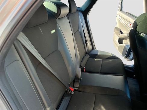 Used 2022 Honda Civic Sport image 24