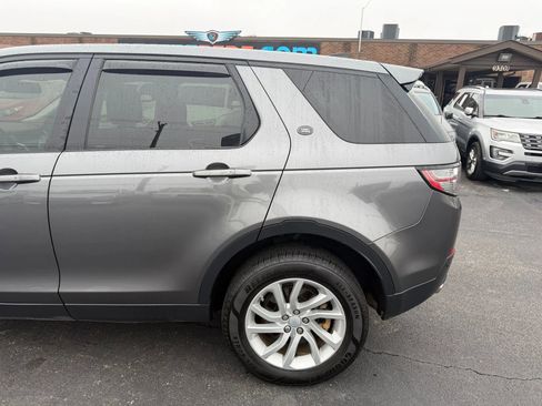 Used 2018 Land Rover Discovery Sport HSE AWD/4WD image 47