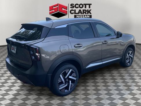 Used 2026 Nissan Kicks SV FWD image 6